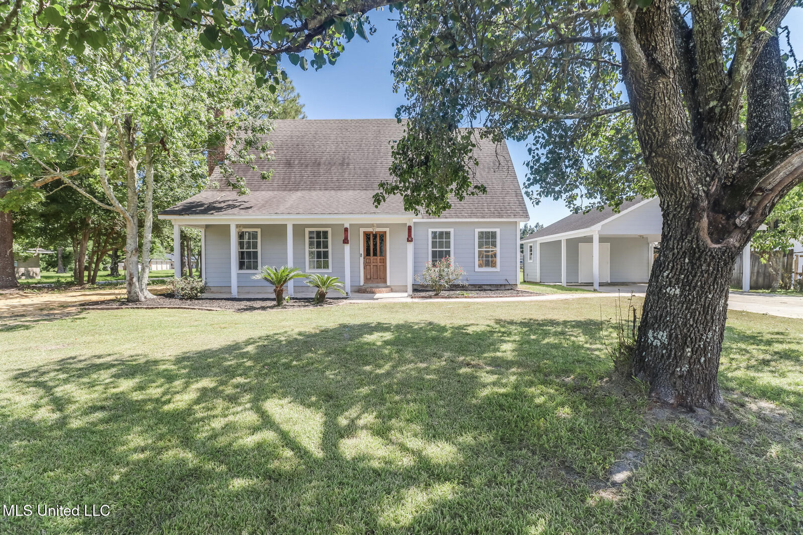 Property Photo: 18059 Commission Road MS 39560