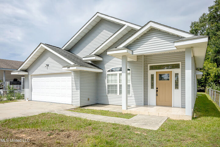 Property Photo:  345 Bowen Street  MS 39530 