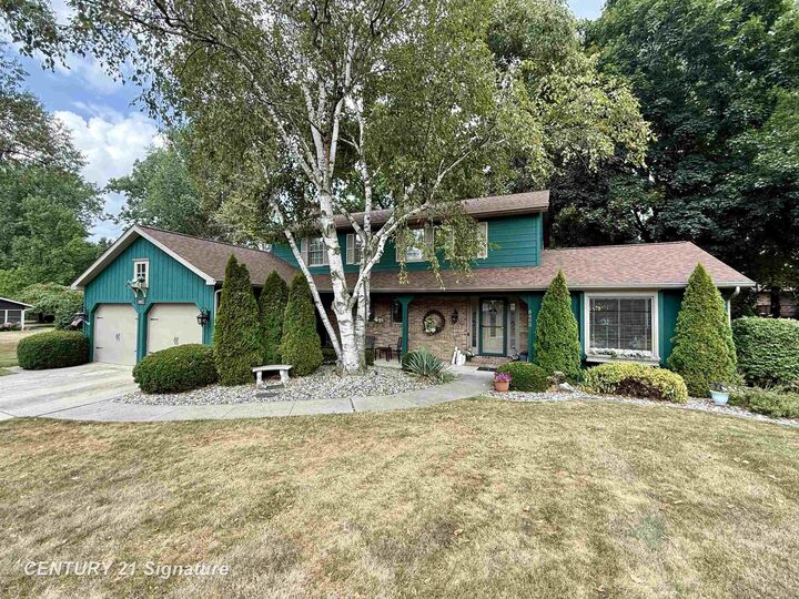 5402 N Nottingham Drive  Saginaw MI 48603 photo
