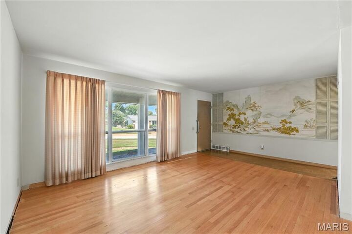 Property Photo: 9216 Lavant Drive MO 63126