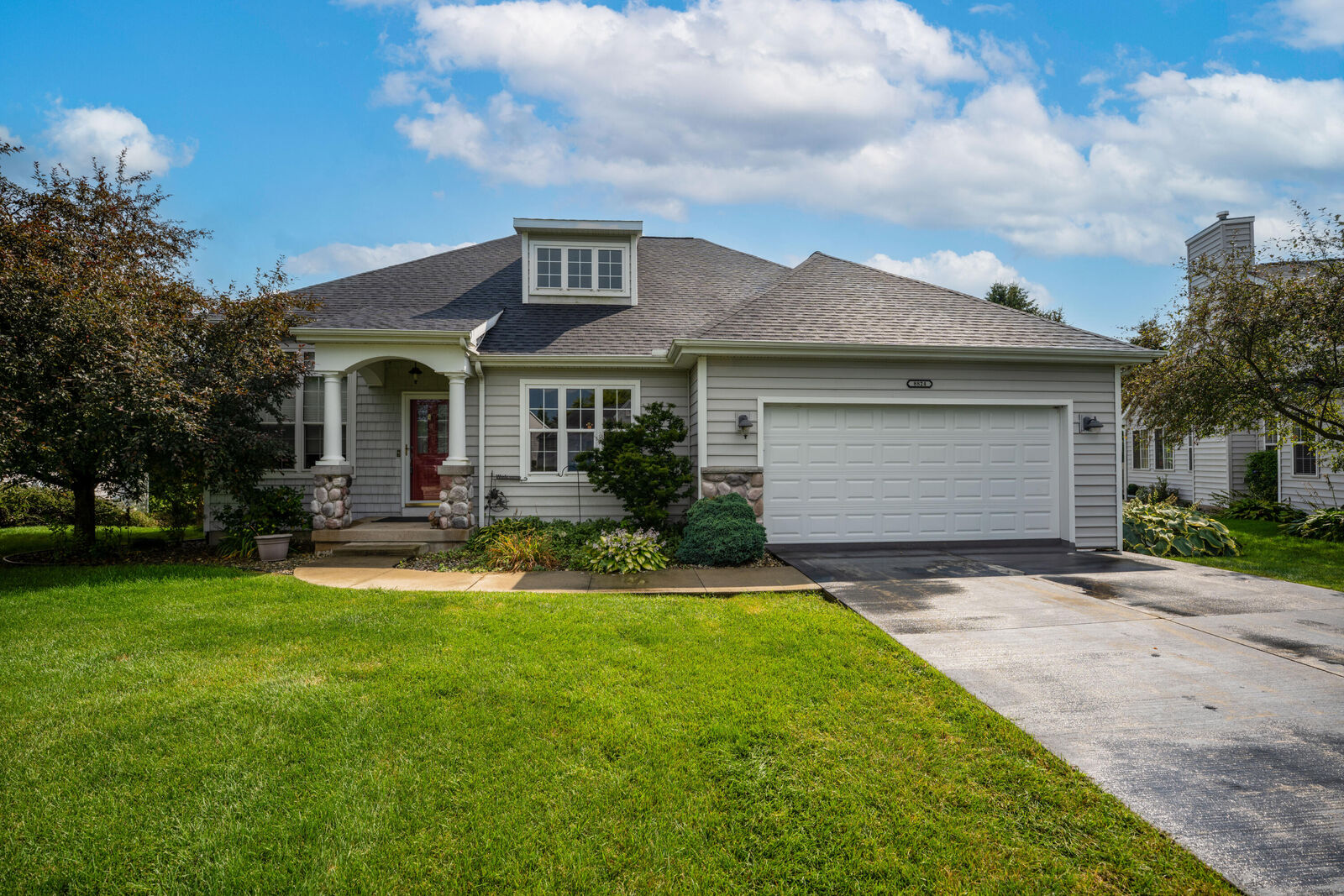 Property Photo:  8824 Tamarisk Circle  MI 49083 