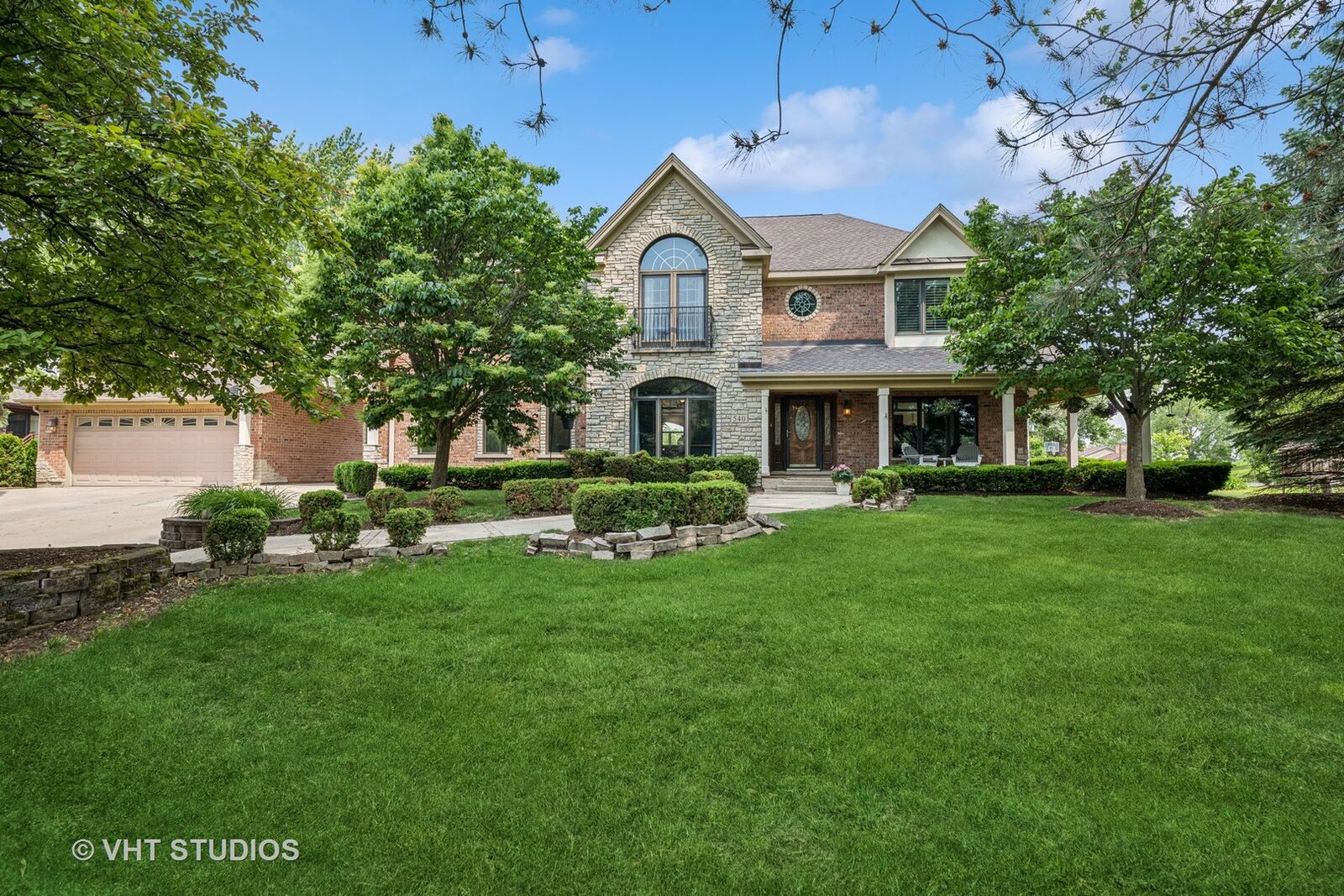Property Photo: 540 Harvard Avenue IL 60010