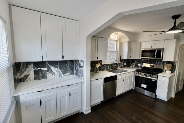 Property Photo: 1744 W 83rd Street IL 60620