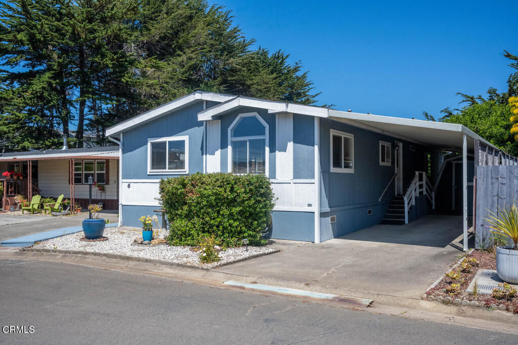 Property Photo: 1184 N Main Street 6 CA 95437