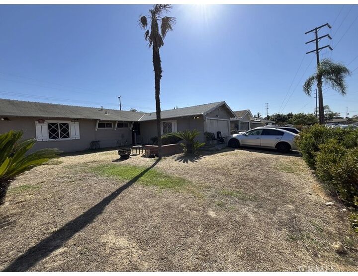 2924 W McFadden Avenue  Santa Ana CA 92704 photo