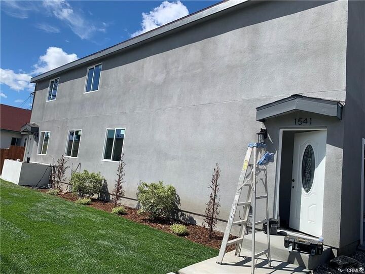 Property Photo: 1539 112 Street CA 90059