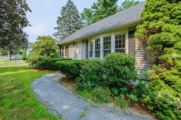 Property Photo: 4 Wanda Lane ME 04039