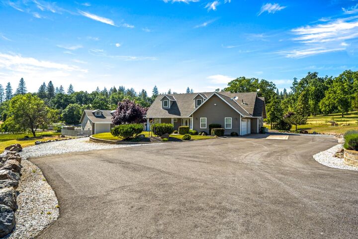 Property Photo:  4350 White Rose Lane  CA 95667 
