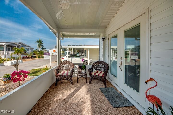 Property Photo: 4954 Needlefish Lane FL 33956