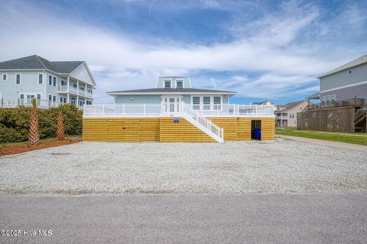 Property Photo: 304 Marina Way NC 28460