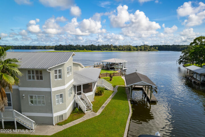 Property Photo:  192 Sportsman Drive  FL 32193 