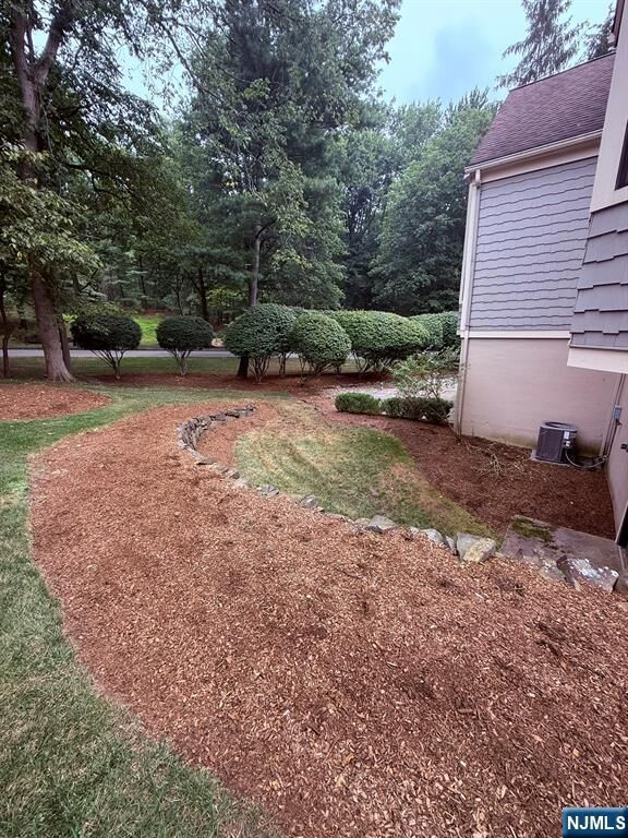 Property Photo: 6 Dowitcher Court NJ 07470