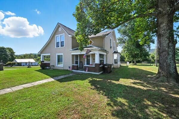 Property Photo:  135 467 Hwy W  KY 41083 