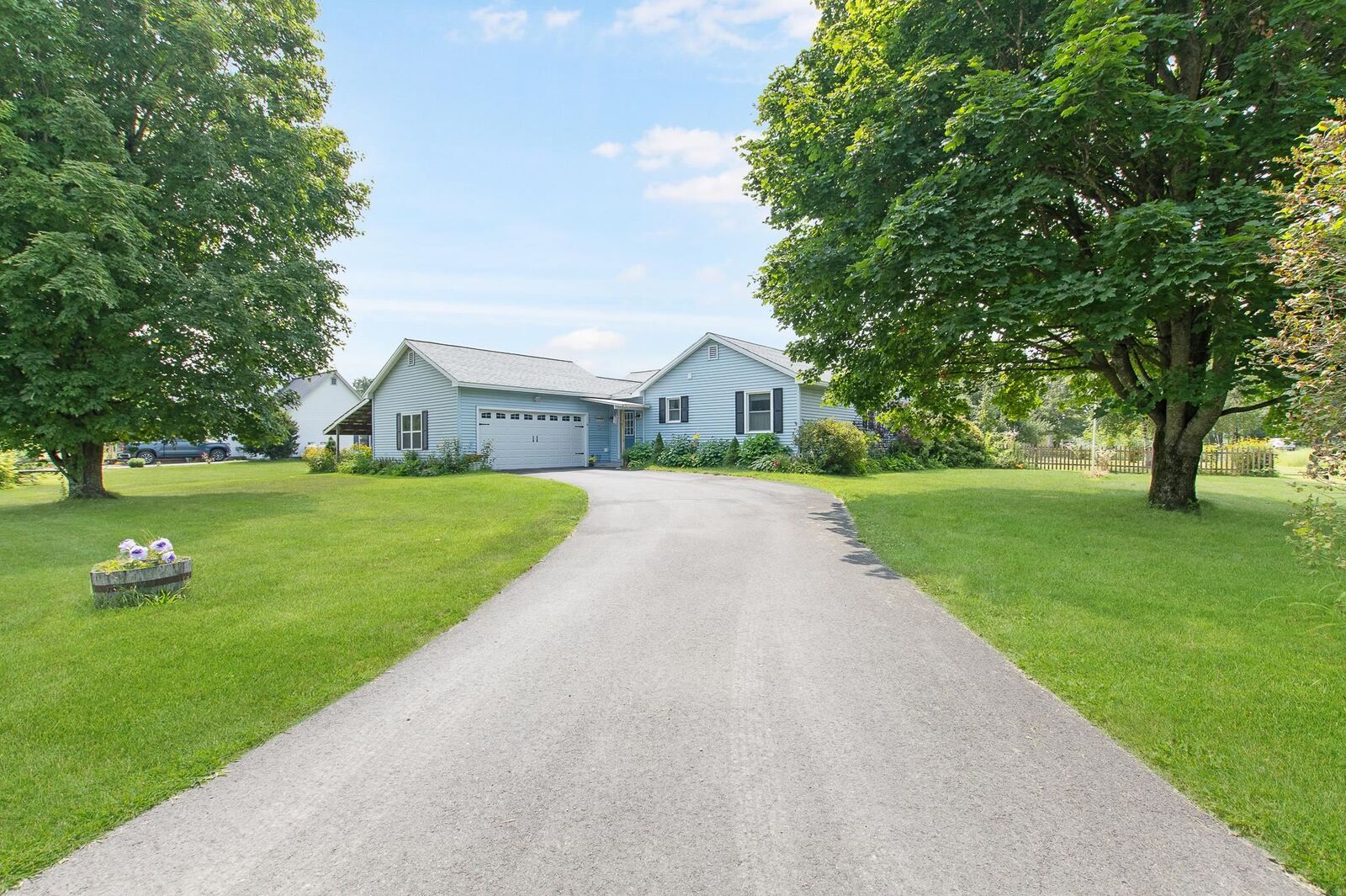 Property Photo: 6 Mountain View Drive NH 03774