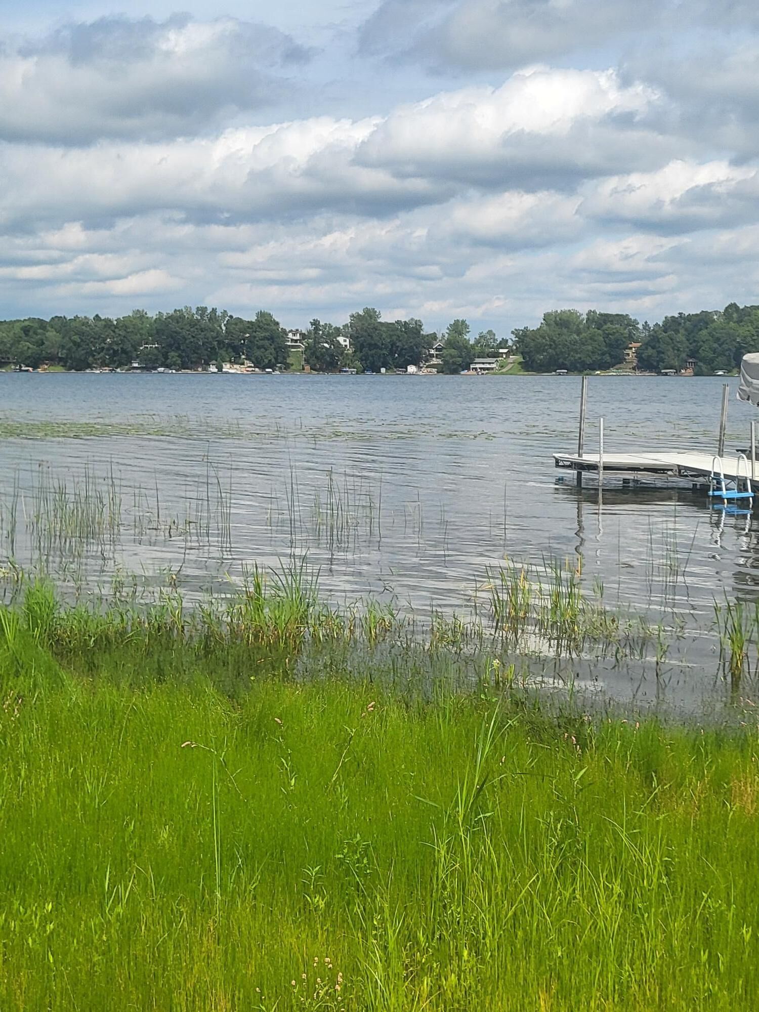 Property Photo:  68 Gillard Avenue SE  MN 55313 