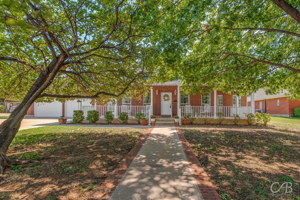 Property Photo:  2549 Lincoln Drive  TX 79601 