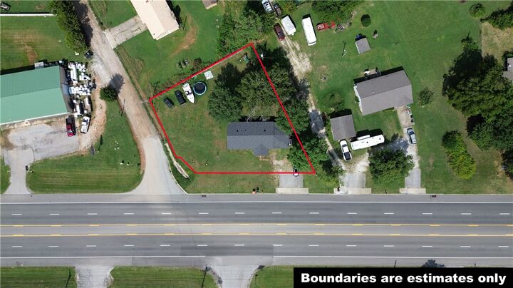 Property Photo: 3714 E Heritage Parkway AR 72730