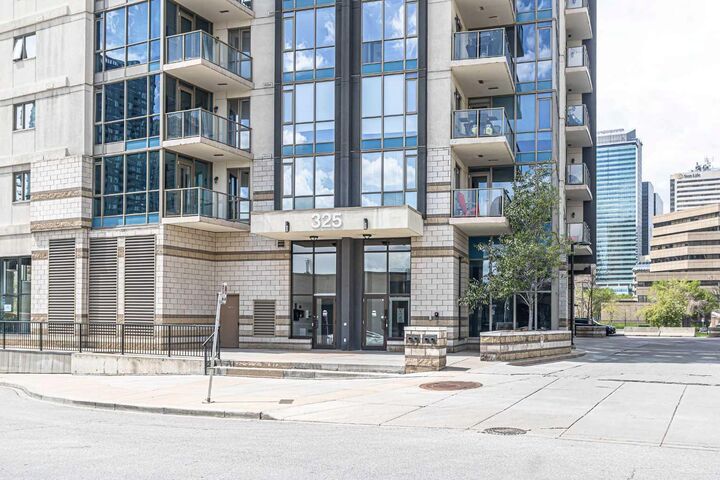 Property Photo:  325 3 Street SE 1701  AB T2G 0T9 