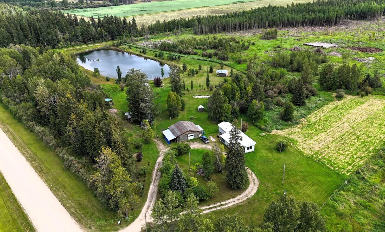 Property Photo:  15129 Township Road 534  AB T7E 3G4 