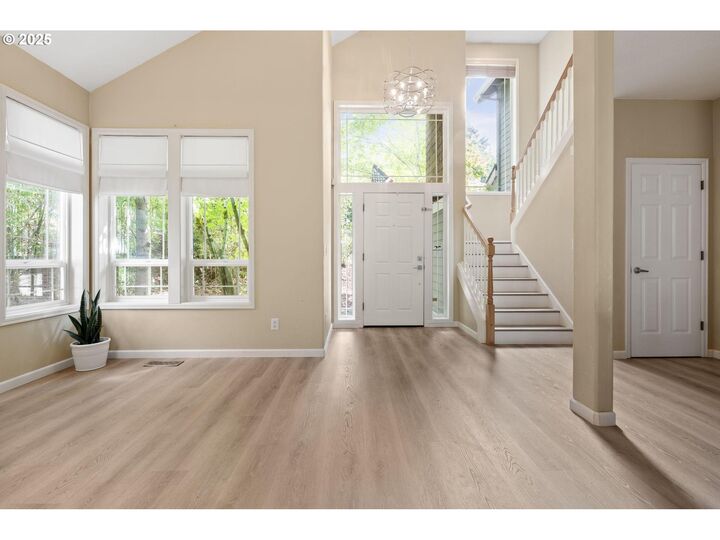 Property Photo: 3125 SW Luradel St OR 97219