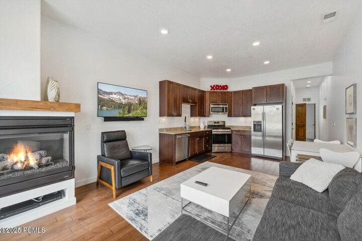Property Photo:  6169 S Park Lane Unit 22  UT 84098 