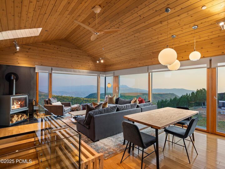 Property Photo: 7825 Horizon Run Road UT 84310