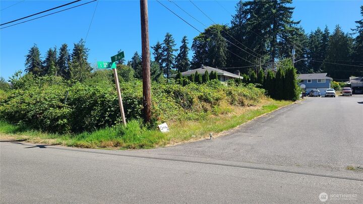 Property Photo:  32500  39th Avenue S  WA 98001 