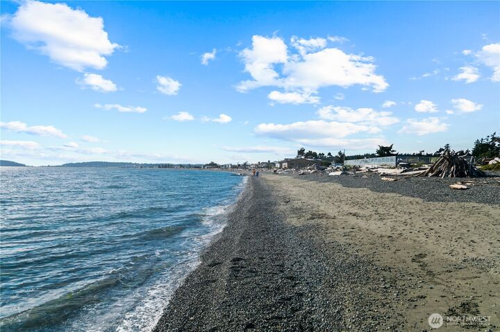 Property Photo:  1253 S Dewey Drive  WA 98239 