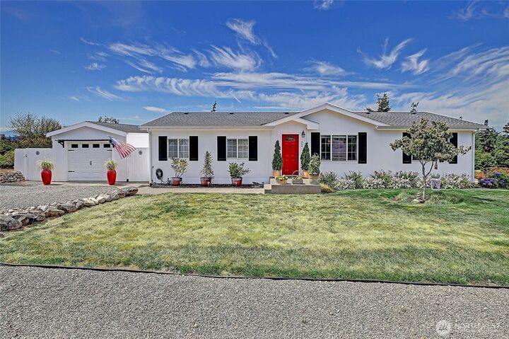 Property Photo: 998 Circle Drive WA 98282