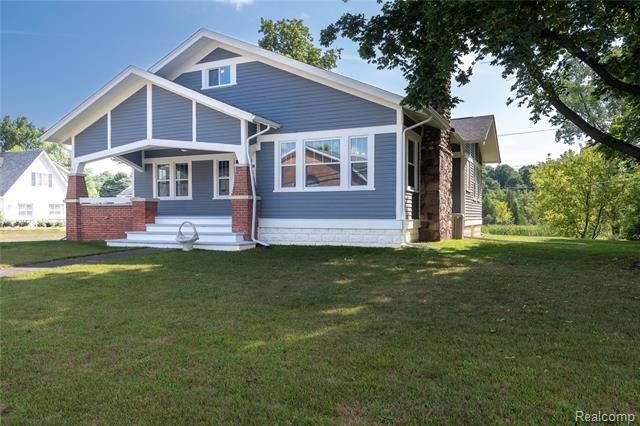 Property Photo:  148 N Church Street  MI 48462 