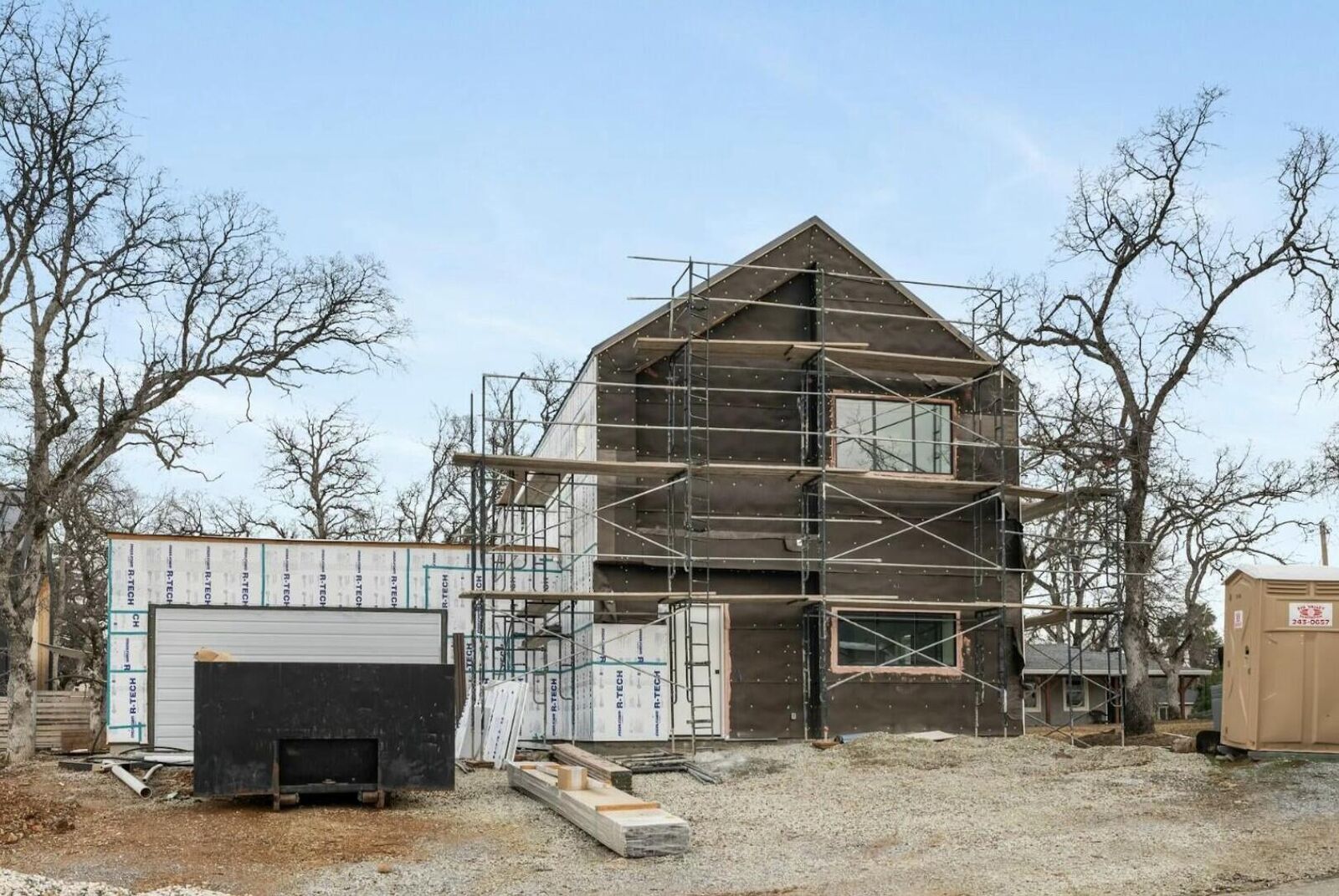 Property Photo: 1319 Ridge Drive CA 96001
