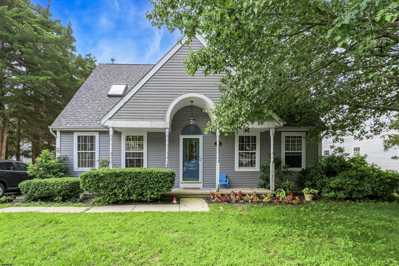 Property Photo:  742 E Village Dr  NJ 08205