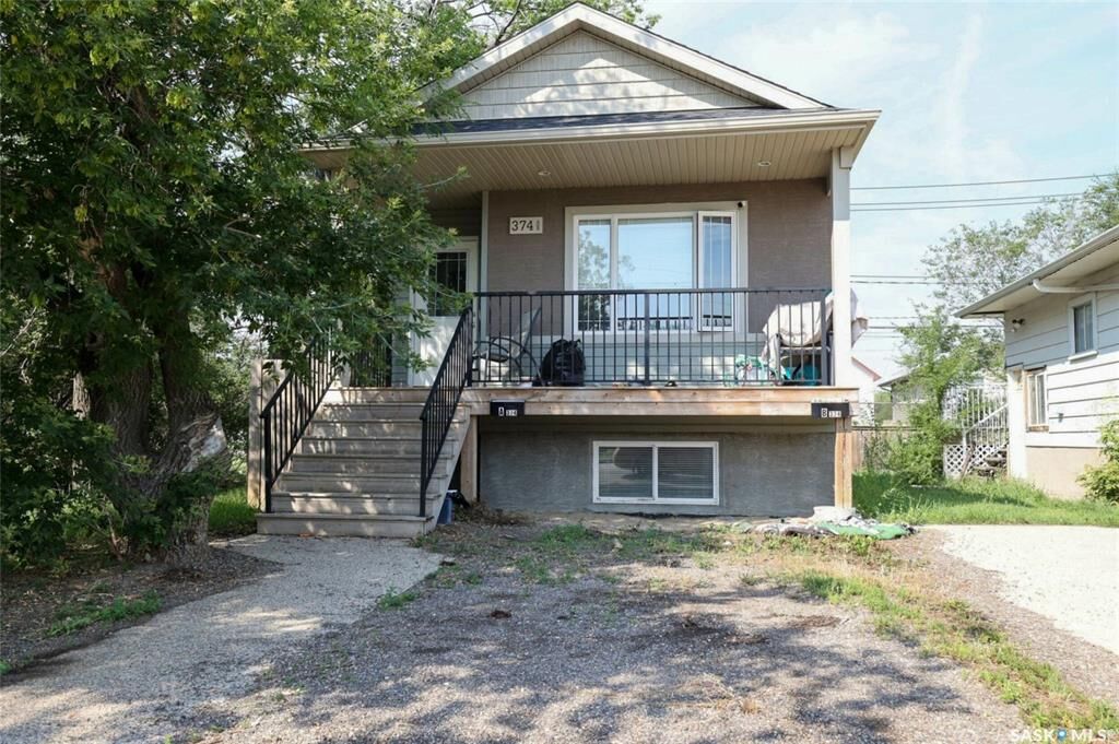 Property Photo:  374 Wascana Street  SK S4R 4H9 