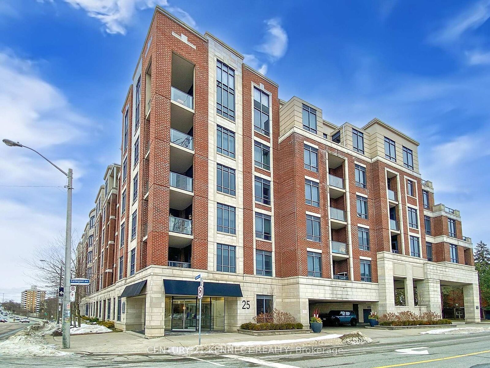 Property Photo:  25 Earlington Avenue E 316  ON M8X 3A3 