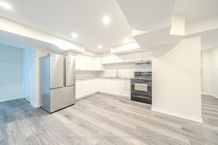 Property Photo:  1894 Woodview Avenue Bsmt  ON L1V 1L6 