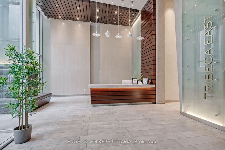Property Photo: 40 Nepean Street 707 ON K2P 0X5