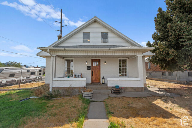 Property Photo: 207 S 100 W UT 84074