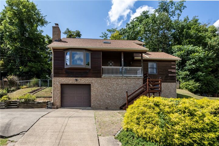 Property Photo: 216 Wray Large Rd PA 15025