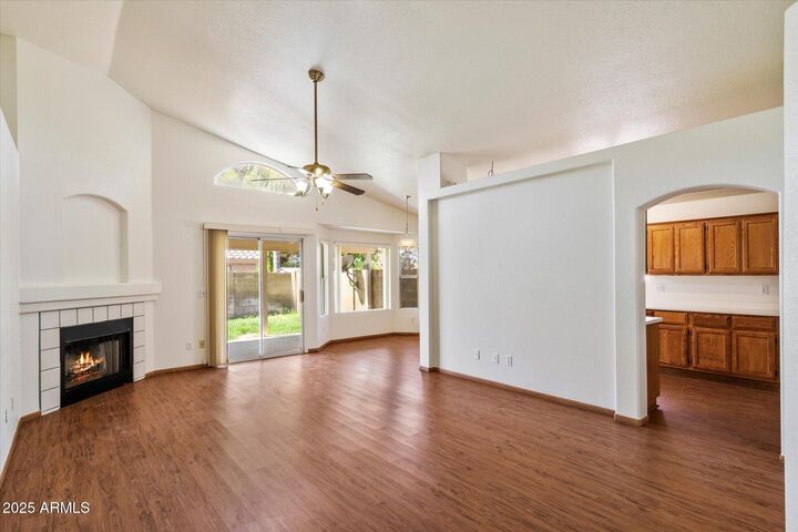 Property Photo: 1909 E Anchor Drive AZ 85234