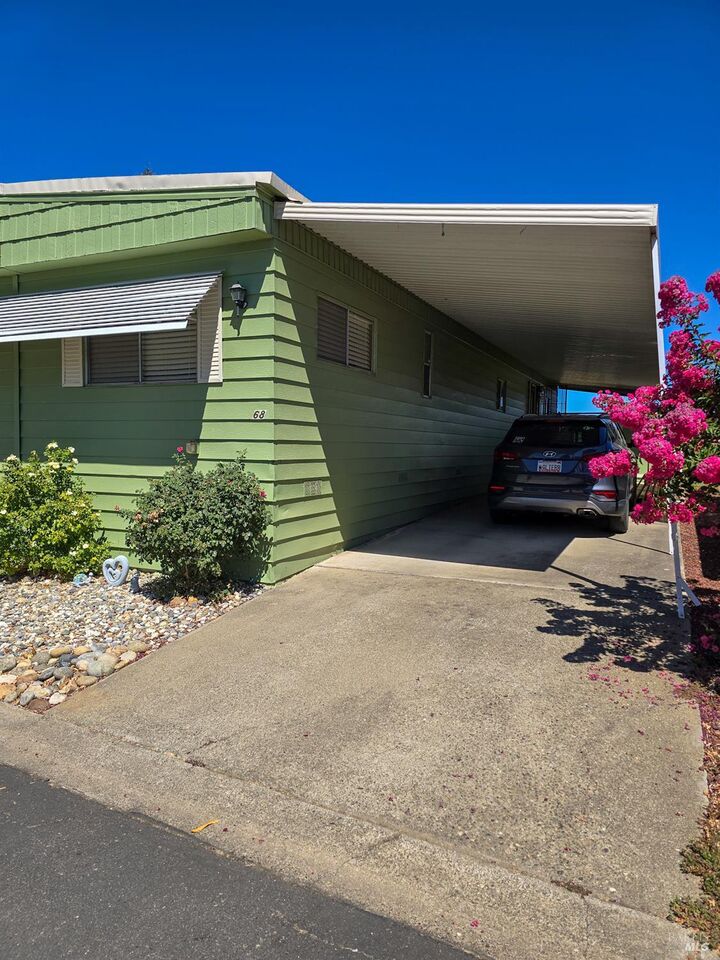 Property Photo:  660 Leslie Street 68  CA 95482 
