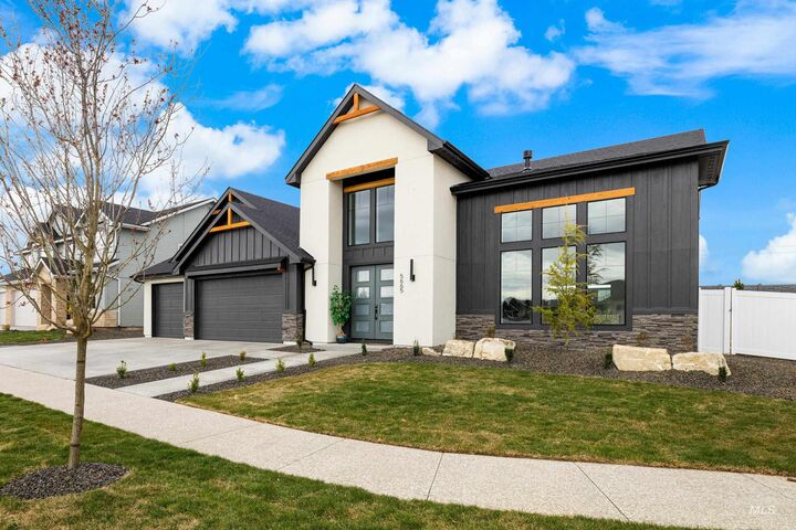 Property Photo: 5665 S Snowden Ave. ID 83642