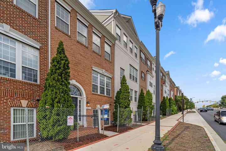 Property Photo:  4091 Columbia Pike  VA 22204 