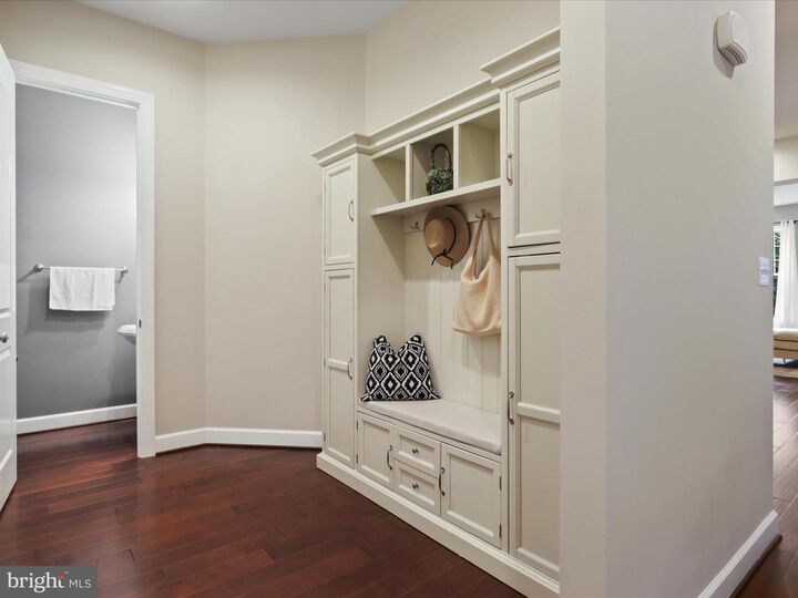 Property Photo:  42578 Dreamweaver Drive  VA 20148 