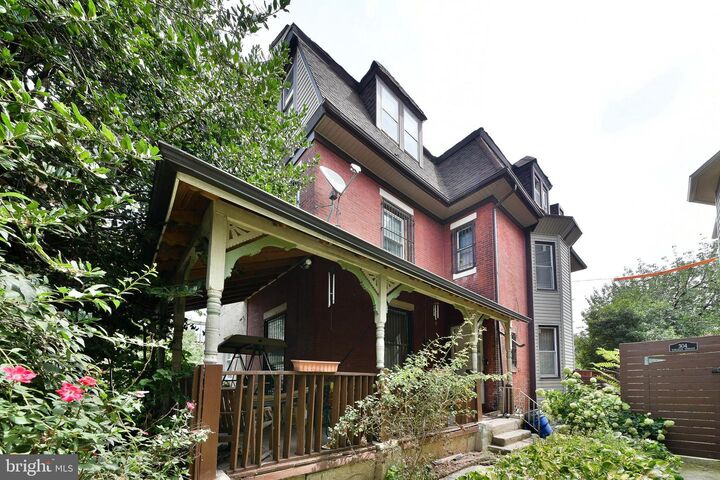 302 W Earlham Terrace  Philadelphia PA 19144 photo