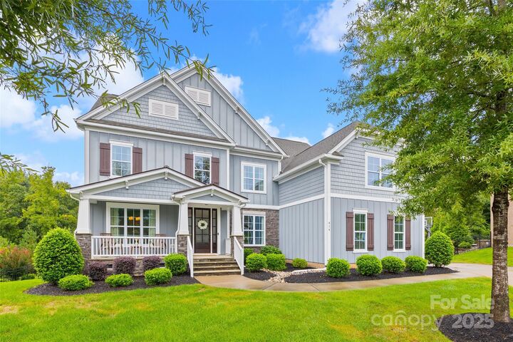 Property Photo:  414 Hampton Trail Drive  SC 29708 