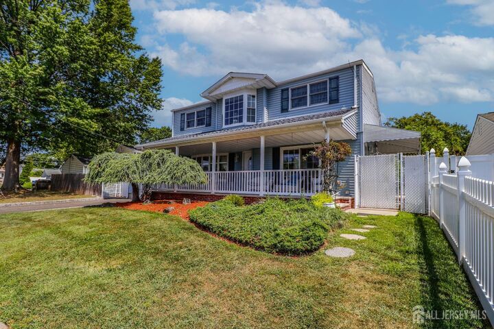 Property Photo:  11 Dufoe Place  NJ 07067 