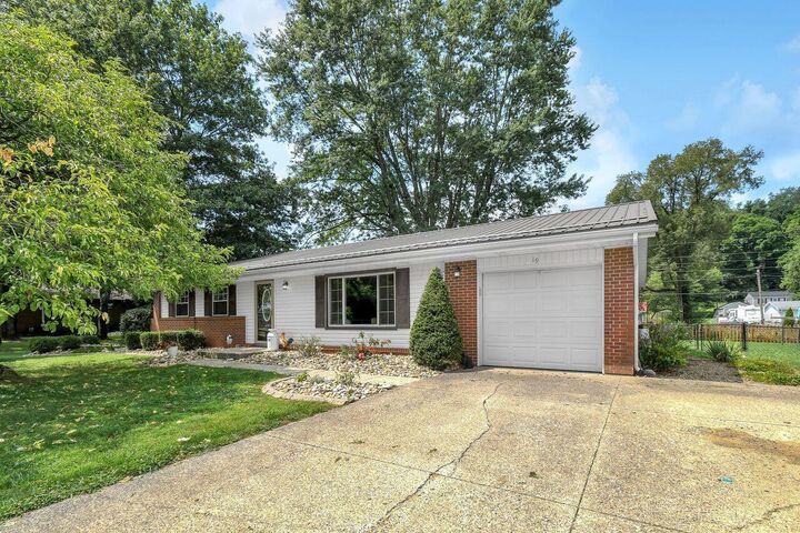 Property Photo:  19 Valley View Drive  OH 43055 