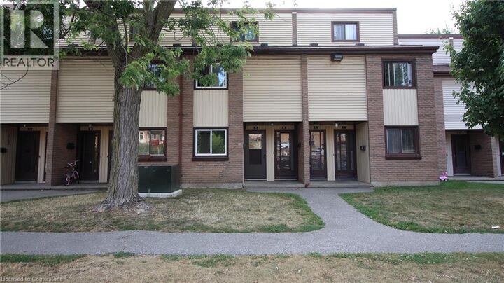 Photo de la propriété:  1200 Courtland Avenue East 5  ON N2C 1K7 