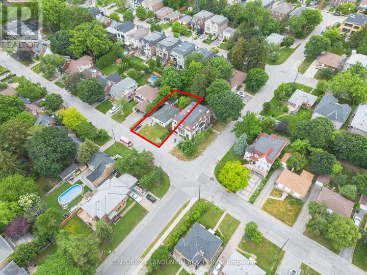 Property Photo: 200 Elmhurst Avenue ON M2N 1S3