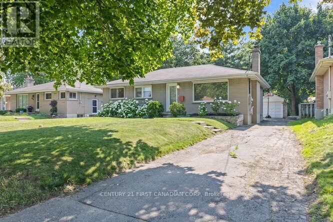 Property Photo:  470 Beachwood Avenue  ON N6J 3K1 